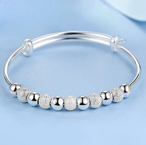 Hand bracelet