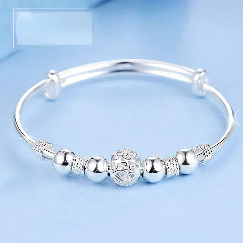 Hand bracelet