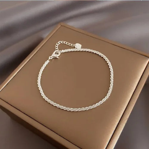Hand bracelet